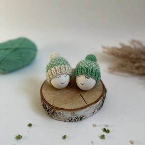 Czapeczki z pomponami na jajka wielkanocne - zestaw 2 szt.