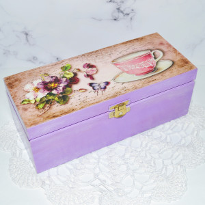 Herbaciarka w stokrotki