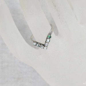 60 pierścionek vintage, srebrny pierścionek z cyrkoniami; delikatny, efektowny