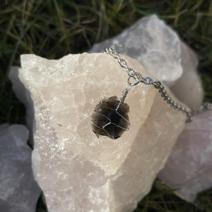 naszyjnik OBSYDIAN - kryształ ochrony i wewnętrznej siły