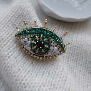 Broszka OKO w kolorze zielonym