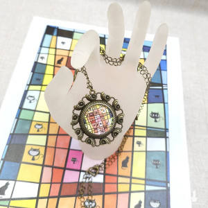 6744 długi naszyjnik z wisiorkiem; wisiorek koty