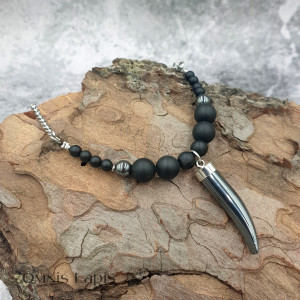 Naszyjnik z grotem - hematyt, onyks, turmalin