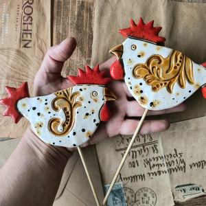 Kurki nakrapiane na piku