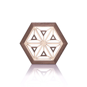 Podkładka pod kubek drewniana z wzorem Kumiko Kikyō asa no ha sześciokątna wariant dark