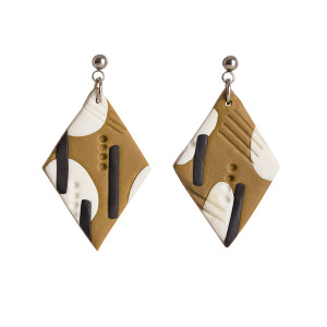 Kolczyki romby - abstrakcja karmelowo, czarno, biała