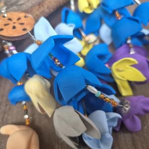 Kolczyki dlugie kwiaty leciutkie