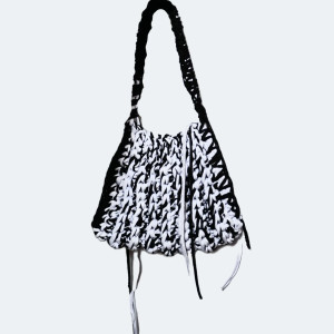 Duża torba z recyklingu – ręcznie szydełkowana, boho