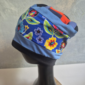 Czapka codzienna krótka kolorowa