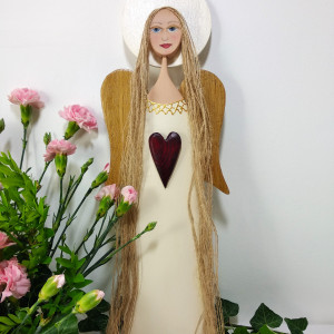 Anioł „Czułość” – Anioł pełen kobiecej delikatności.