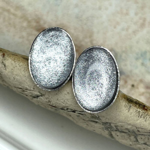 Owalne sztyfty ze srebrnym brokatem e30/29