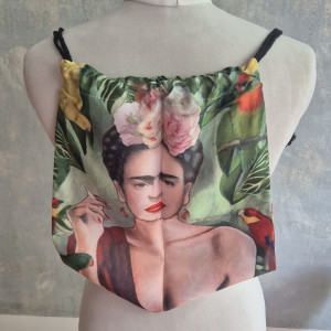 plecak worek z frida kahlo