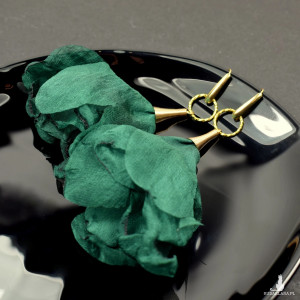 Długie zielono-złote kolczyki - lekkie jak piórko