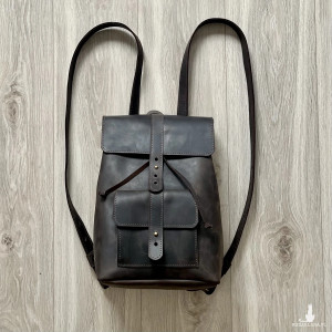 Ciemno-brązowy plecak Vintage ze skóry „Crazy Horse”.