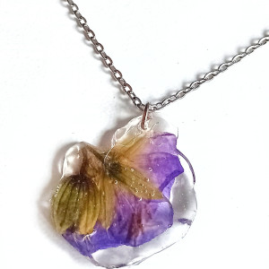 Naszyjnik z Suszonym Kąkolem w Żywicy