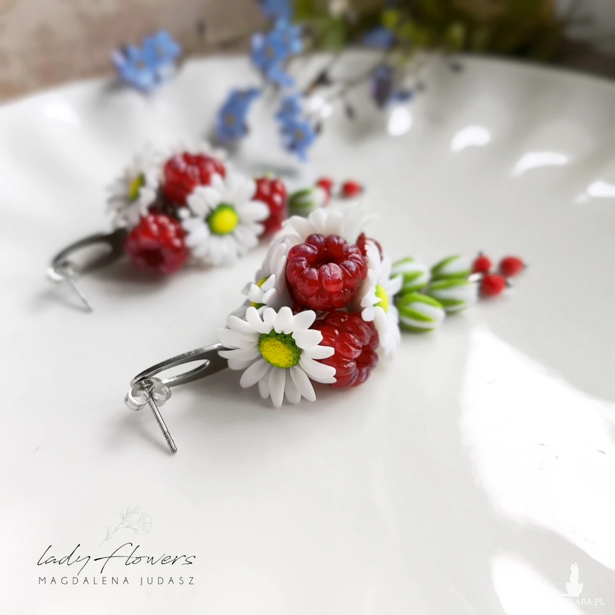 Kolczyki z malinami i stokrotkami