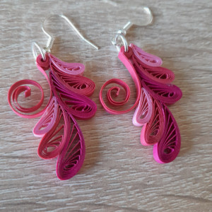 kolczyki ręcznie wykonane z papieru