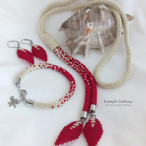 Komplet srebrno-czerwony - naszyjnik z opaską, bransoletka, kolczyki
