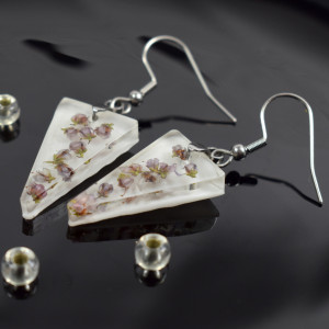 trójkątne kolczyki z wrzosami