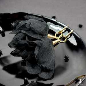 Długie czaro-złote kolczyki - lekkie jak piórko