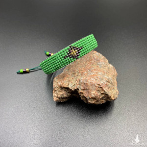 BRANSOLETKA TKANA NA KROŚNIE Z KORALIKÓW - zielona #975