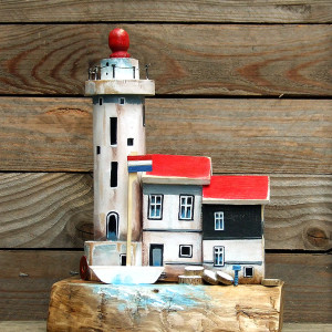Latarnia Morska w Marken - dekoracja z drewna