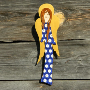 Ludowy anioł drewniany do powieszenia, wzór Bolesławiec, anioł rustykalny