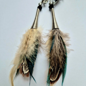 Klipsy długie pióra kolorowe