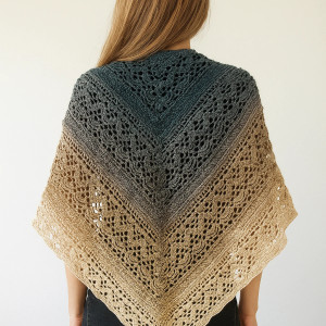 Chusta ombre Klaziena ręcznie robiona szydełkowa