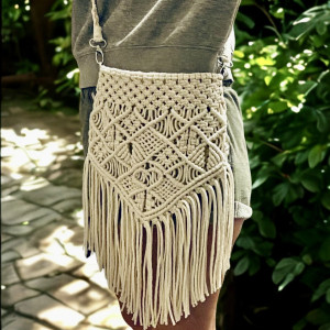 Torebka boho, torebka ze sznurka, torebka z frędzlami