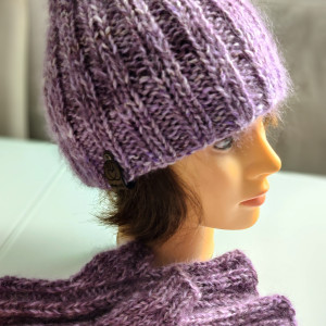 Czapka ręcznie zrobiona