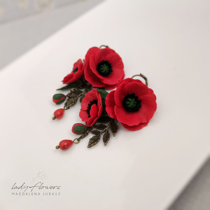 Kolczyki z makami