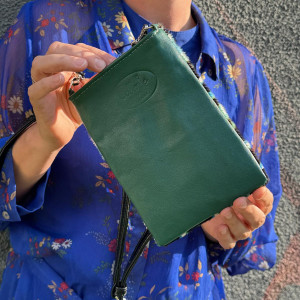 Skórzana torebka na komórkę