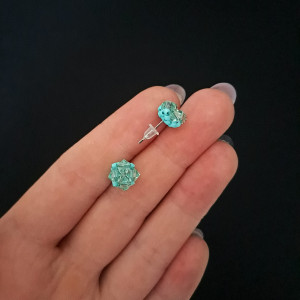 Delikatne Miętowe Sztyfty - Minimalistyczne Kolczyki