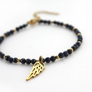 Bransoletka z szafirów ze skrzydłem