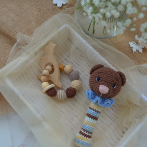 Zestaw prezentowy dla niemowlaka, Grzechotka miś, Prezent dla noworodka