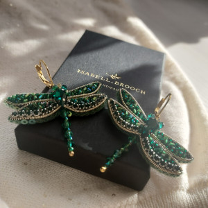 Urocze kolczyki ważki