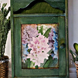 Drewniana skrzynka na klucze, Hortensje