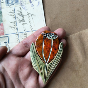 Broszka oranżowy tulipan