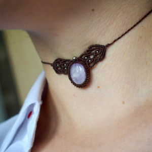 Naszyjnik. Choker. Kunzyt. Kamienie naturalne. Mikro makrama. Boho