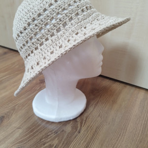 Kapelusz szydełkowy