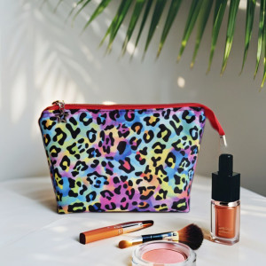 Kosmetyczka damska wodoodporna kolorowe cętki KW023