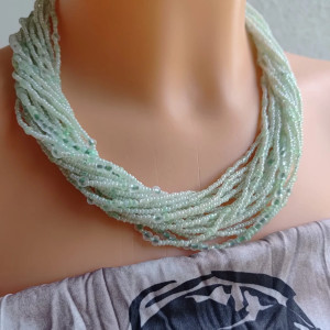 Naszyjnik Miętowe Koraliki Drobne Kaskadowy Zielony