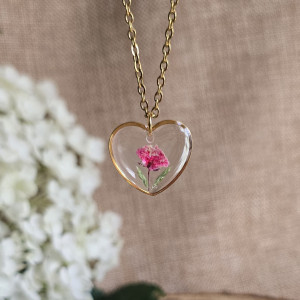 Złota zawieszka złoty wisiorek kwiat naszyjnik żywica z żywicy kwiaty serce serduszko prawdziwe suszone kwiaty różowe róż