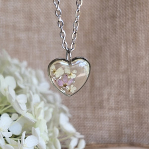 Serce serduszko srebrna zawieszka srebrny wisiorek naszyjnik żywica z żywicy kwiaty z kwiatami retro naturalna dziewczęca kobieca różowe kwiaty
