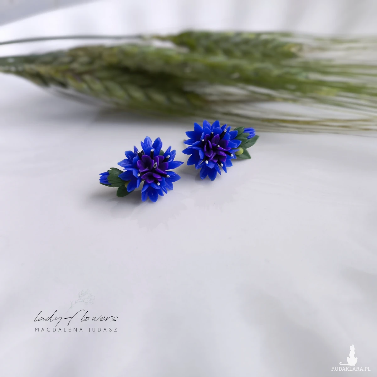 Nausznice z chabrami