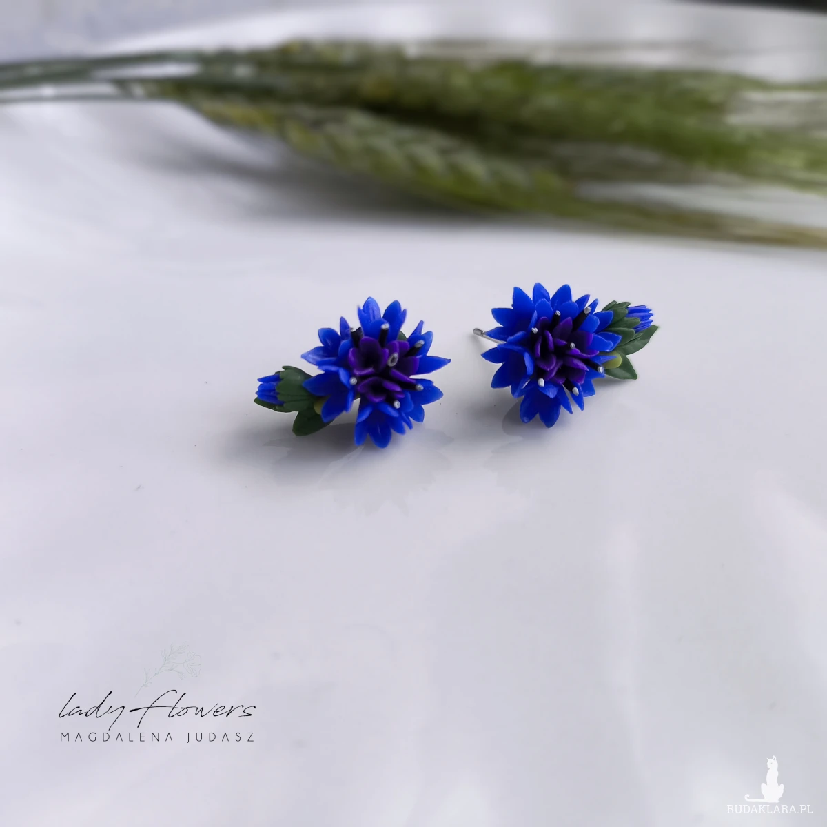 Nausznice z chabrami