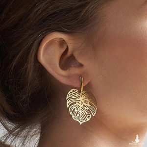 Kolczyki z ażurowymi liśćmi monstery Feme c673