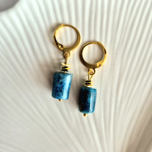 Wiszące kolczyki z apatytem