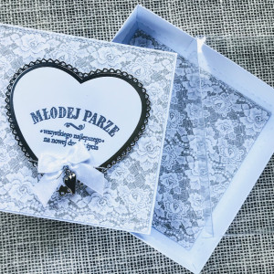 286,Kartka na ślub -Młodej Parze w pudełku